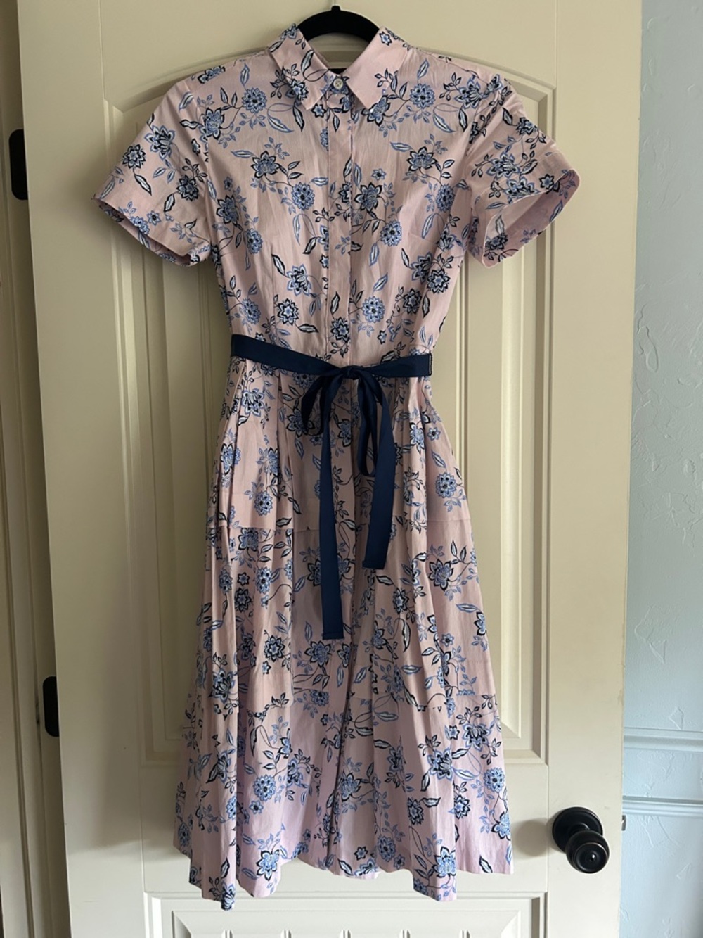 Donna Morgan Light Pink Floral Button-Up Dress with Navy Belt